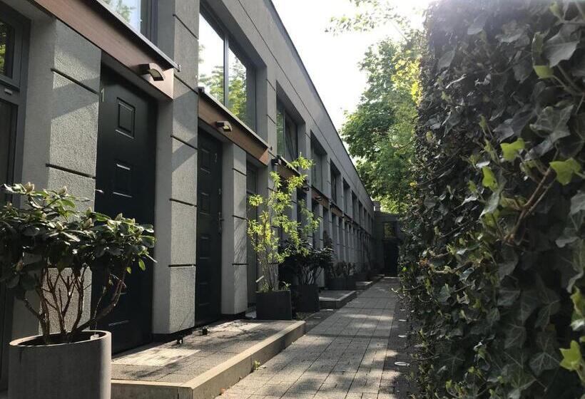 اتاق استاندارد, Loft Car Factory