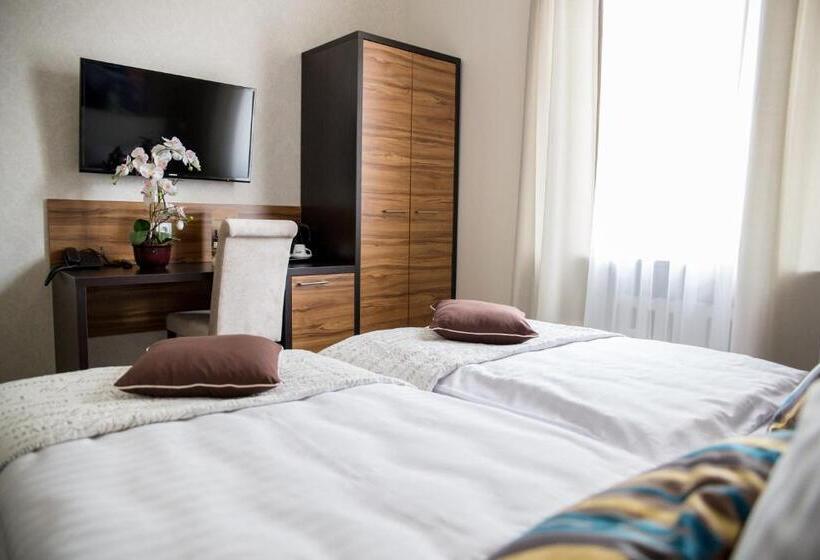 اتاق استاندارد, Morando