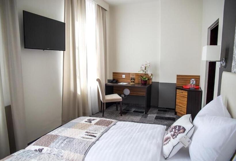 اتاق استاندارد, Morando