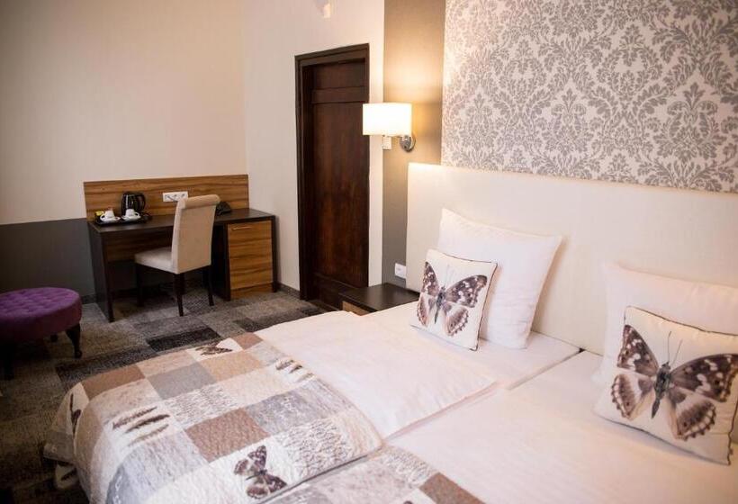 اتاق استاندارد, Morando