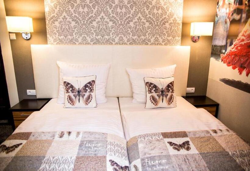 اتاق استاندارد, Morando