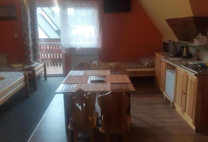 سوییت خانوادگی, Apartamenty I Pokoje Gościnne Nowita