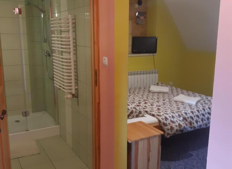 سوییت خانوادگی, Apartamenty I Pokoje Gościnne Nowita