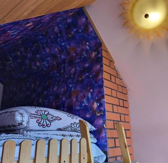 سوییت جونیور, Apartamenty I Pokoje Gościnne Nowita