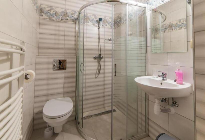 اتاق سوپریور, Apartamenty I Pokoje Gościnne Nowita