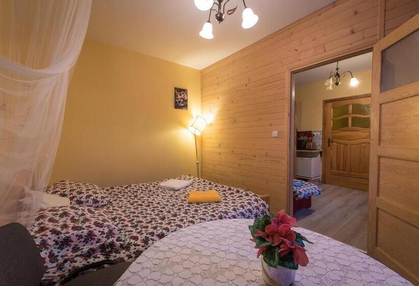 آپارتمان 2 خوابه, Apartamenty I Pokoje Gościnne Nowita