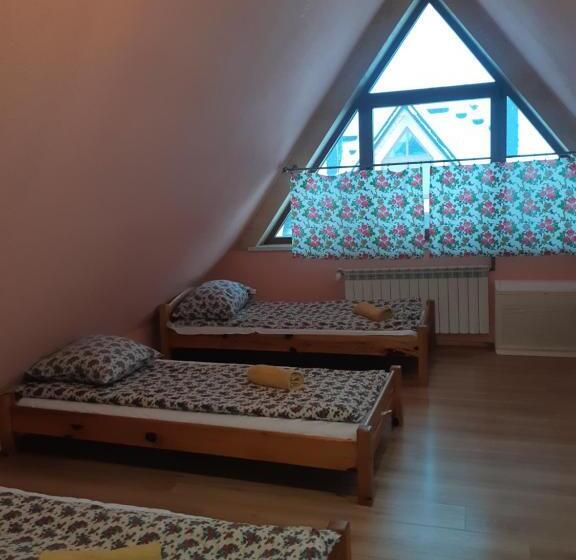 Апартаменты 3 Спальни, Apartamenty I Pokoje Gościnne Nowita