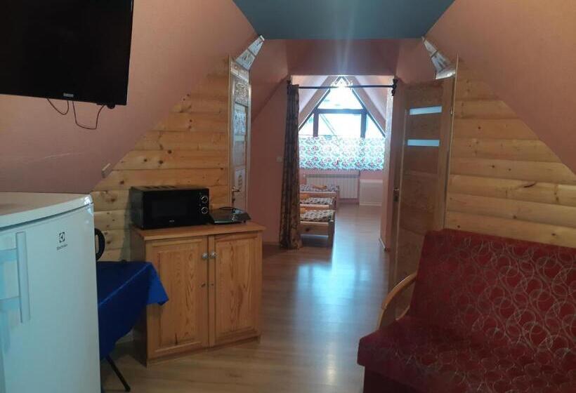 آپارتمان 3 خوابه, Apartamenty I Pokoje Gościnne Nowita