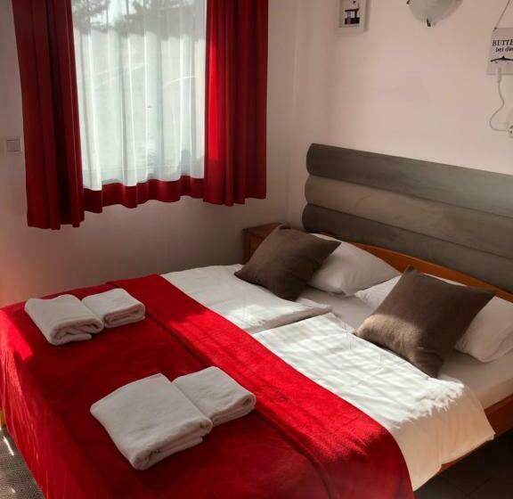 Номер Стандарт с Террасой, Avila Park & Spa