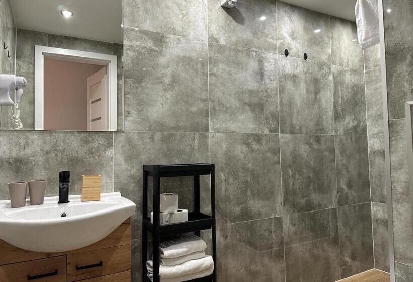 Четырехместный Номер Стандарт, Avila Park & Spa