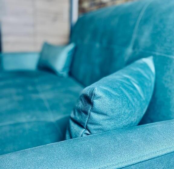 Семейный Номер, Old Tree Home & Restaurant