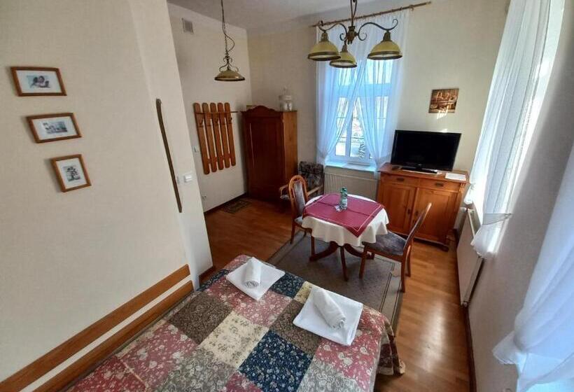 Номер Комфорт, Szwajcarka