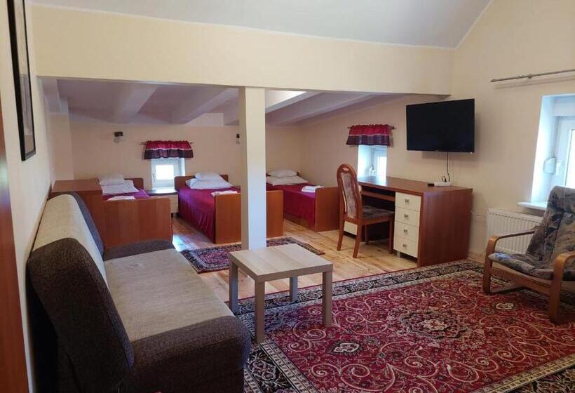 Четырехместный Номер Стандарт, Szwajcarka