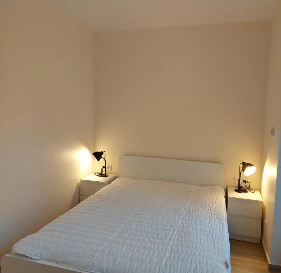 Вилла 3 Спальни, Szwajcarka