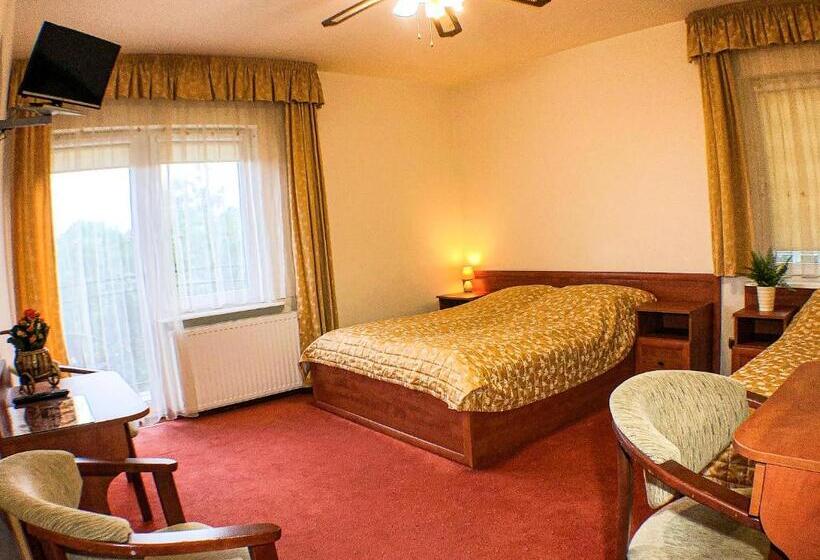 اتاق استاندارد سه تخته با بالکن, Villa Gemini