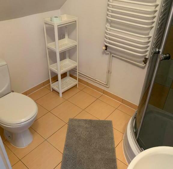 اتاق استاندارد, Willa Karla