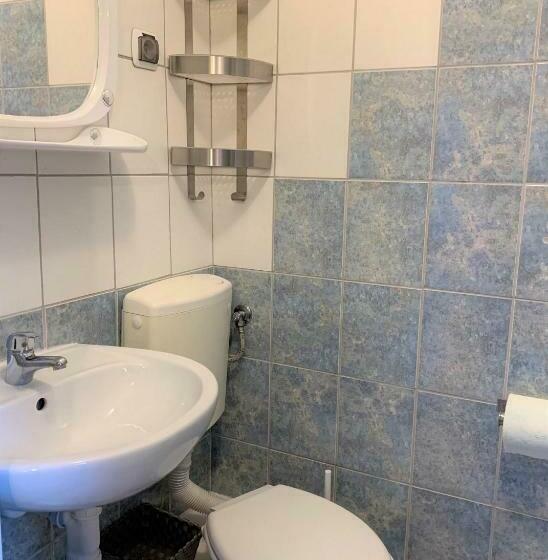 اتاق استاندارد, Willa Karla