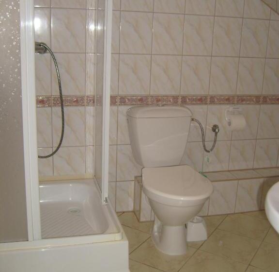 חדר סטנדרט יחיד, Willa Millennium