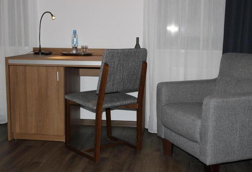 اتاق استاندارد یک نفره, Glas-hotel 3*