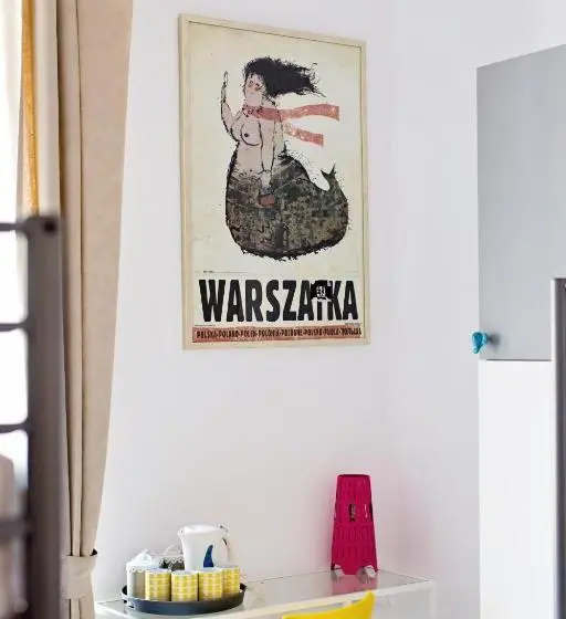 اتاق خانوادگی, Hostel Królewska