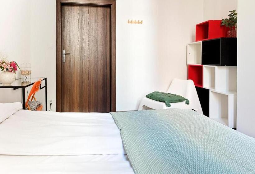 اتاق استاندارد, Hostel Królewska