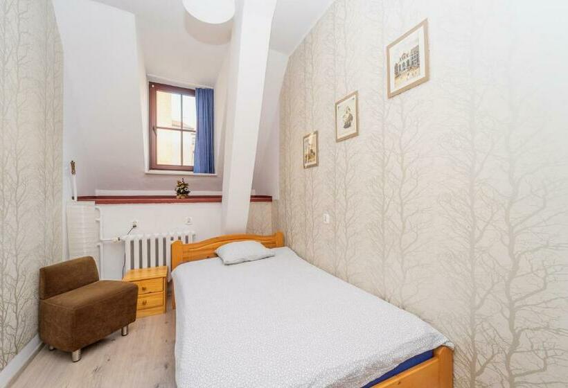 Номер Стандарт Индивидуальный, Hostel Universus