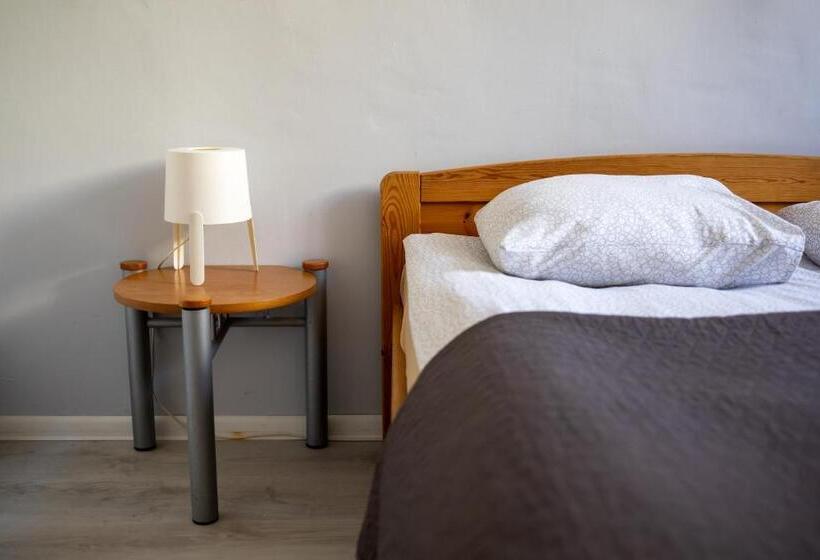 Стандартный Номер Кровать Кинг, Hostel Universus