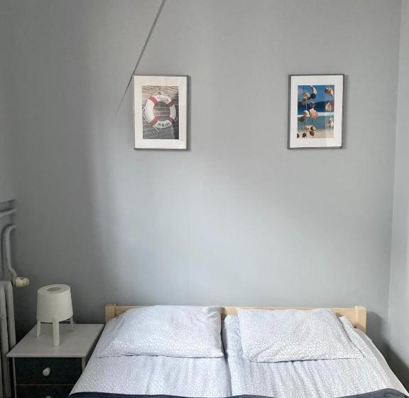 Стандартный Номер Кровать Кинг, Hostel Universus