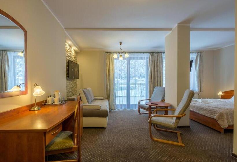 Номер Deluxe, Diament