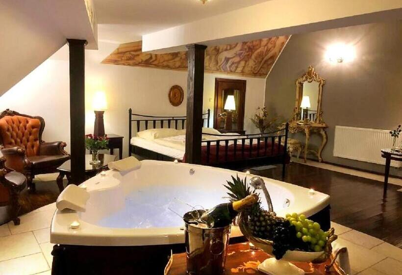 جناح ديلوكس, Restauracja   Hotel Mocca D Oro