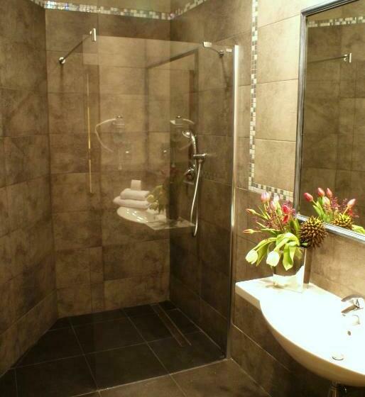 شقة غرفة واحدة, Starzyński