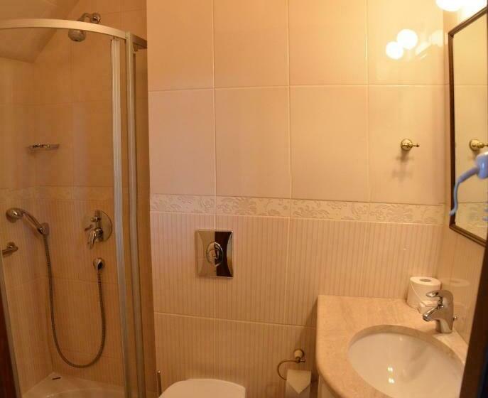 اتاق استاندارد یک نفره, Villa Bohema