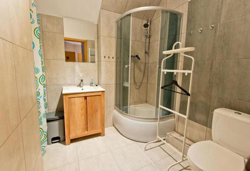 Номер Basic, Minihostel żary