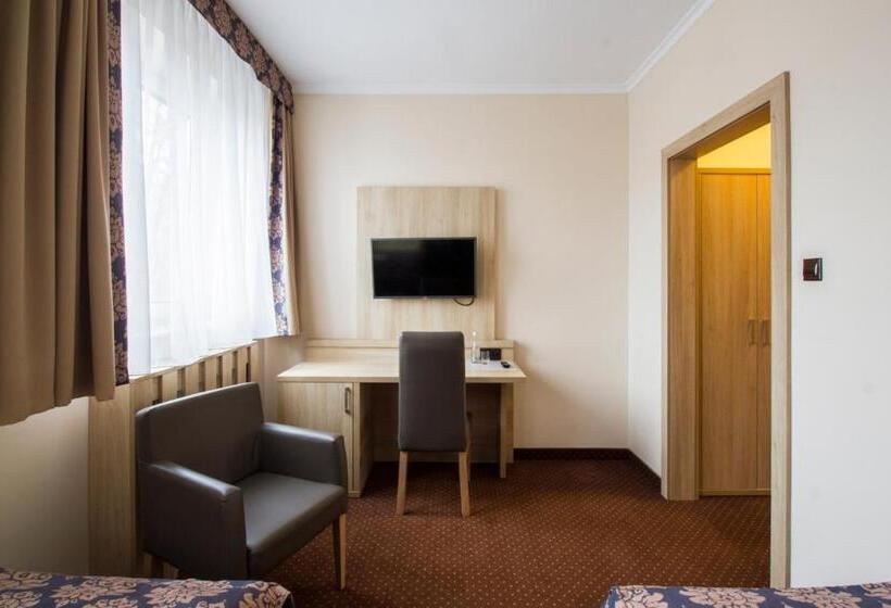 غرفة قياسية فردية, Motel Db2000