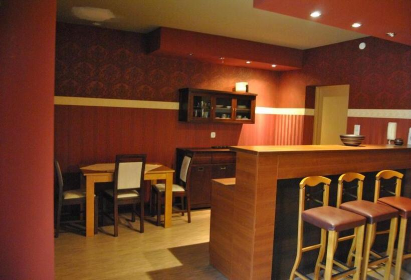 Люкс, Motel Db2000