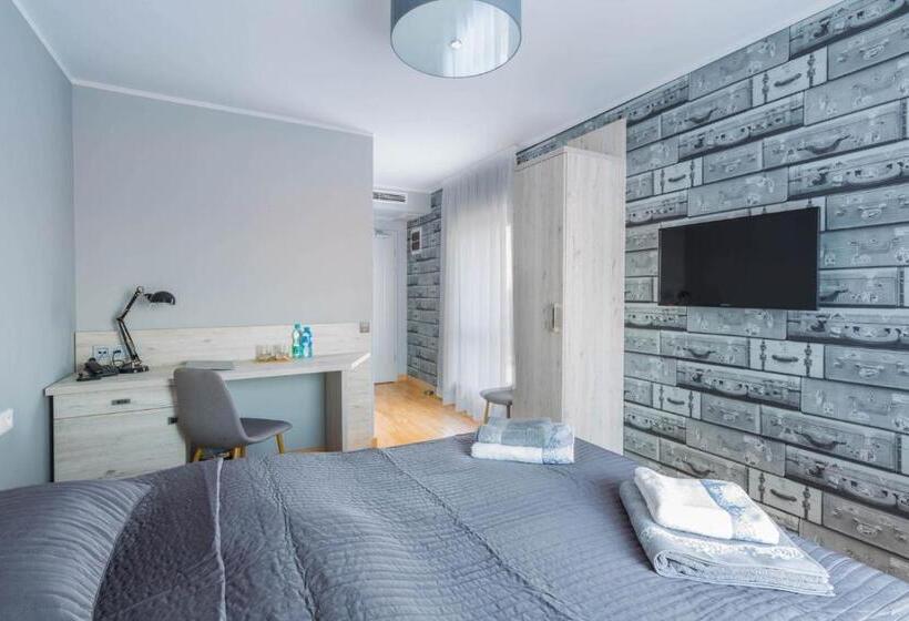 اتاق استاندارد, Motel Mo&ja