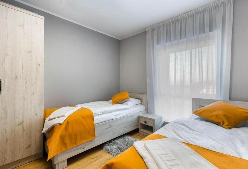 اتاق استاندارد, Motel Mo&ja