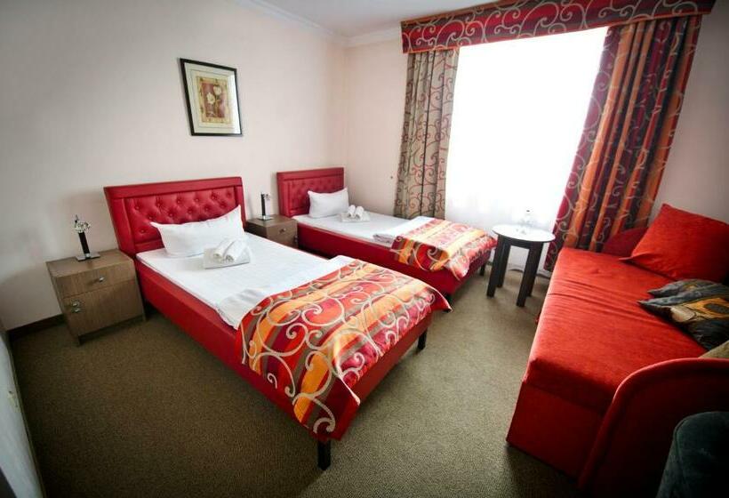 Номер Стандарт, Motel łużycki & Restauracja