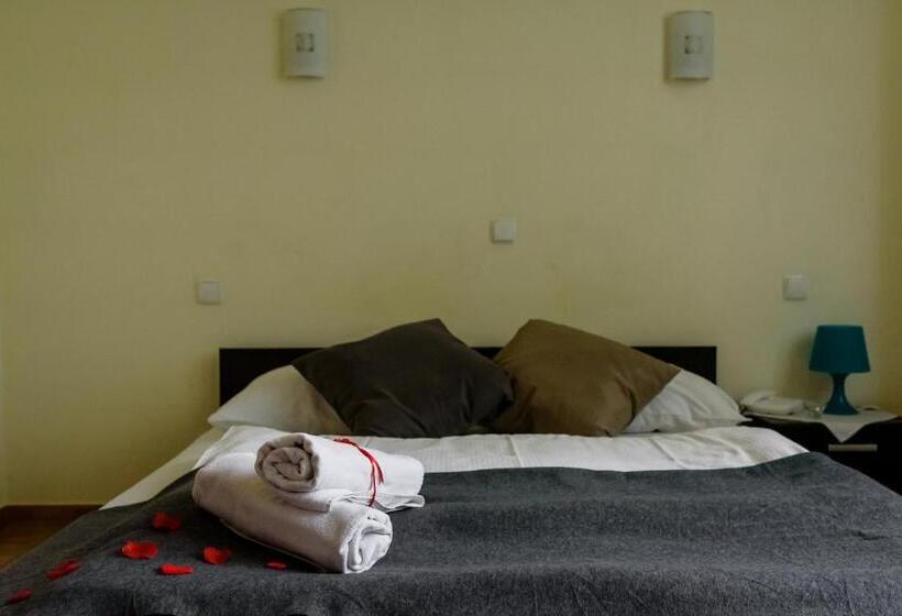 エコノミーシングルルーム, Zajazd Kwadrat