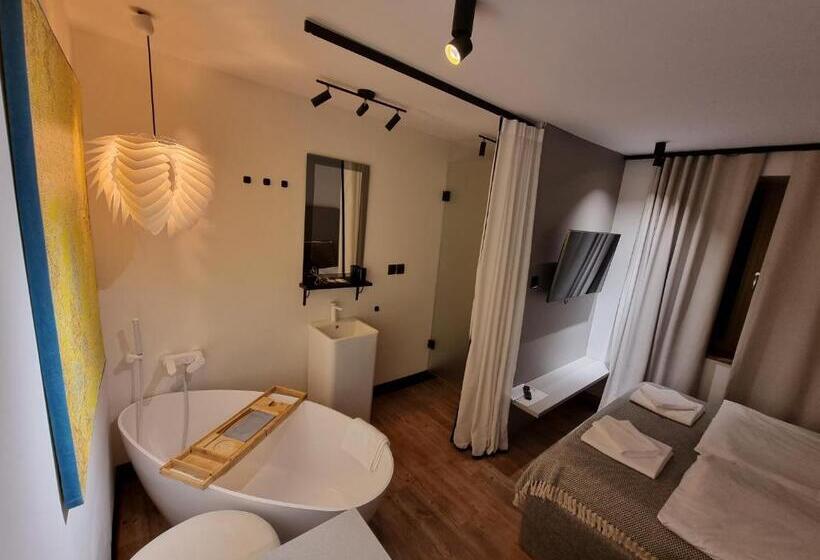 اتاق لوکس, Willa 74 Wisła