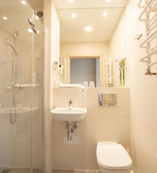 标准间, Centrum Zdrowia I Wypoczynku Ikar