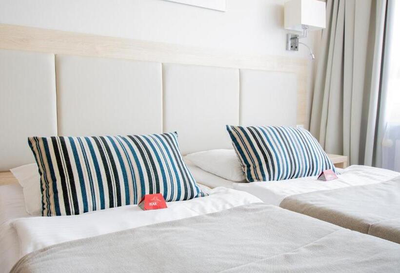 标准工作室, Centrum Zdrowia I Wypoczynku Ikar