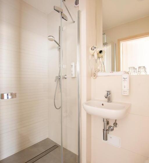 标准工作室, Centrum Zdrowia I Wypoczynku Ikar