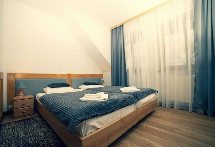 Standard Kolmen Hengen Huone, Gościniec Molo