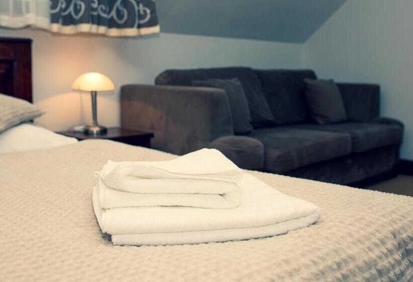 اتاق لوکس, Gościniec Molo