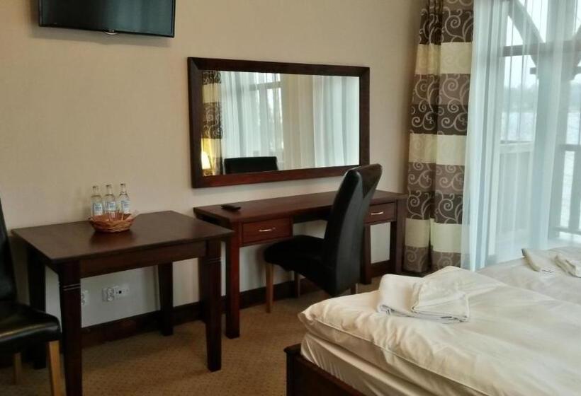 اتاق لوکس, Gościniec Molo