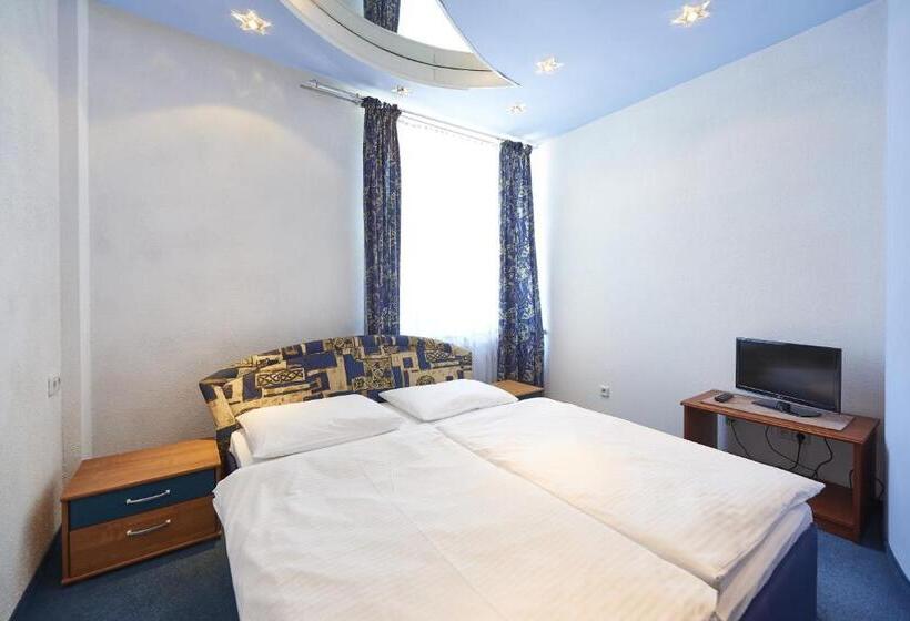 דירת חדר, Solidaris