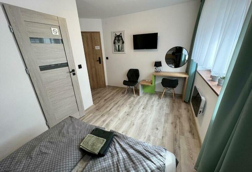 スタンダードルーム, Pod Gromadzyniem Resort