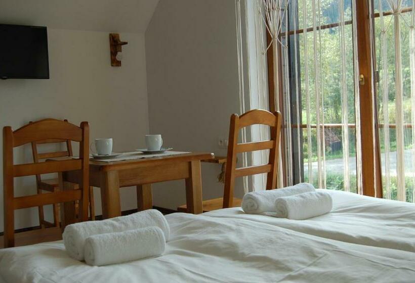 スタンダードルーム, Cisna Chata