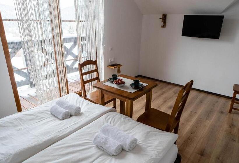 バルコニー付きスタンダードルーム, Cisna Chata